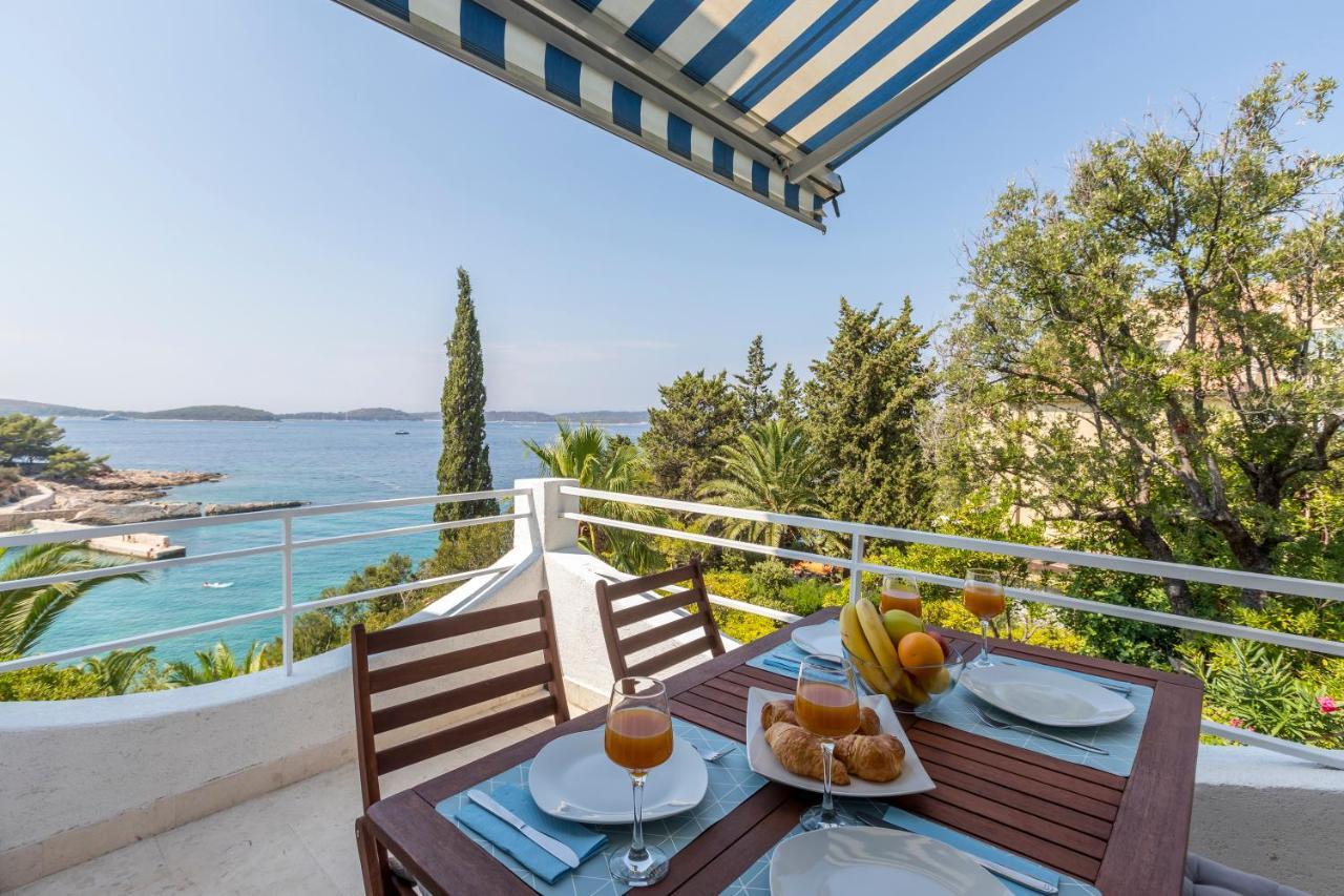 Apartment Shades Of Blue هفار المظهر الخارجي الصورة